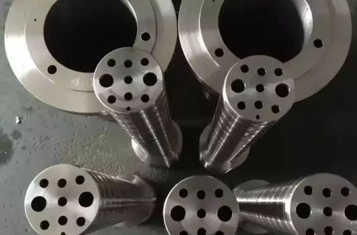 深孔鉆出的內孔表面粗糙度高怎么辦？