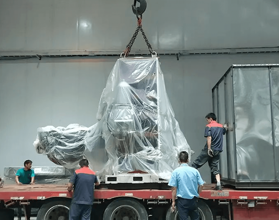 秋天的第一臺五軸鉆銑復(fù)合機床出貨了